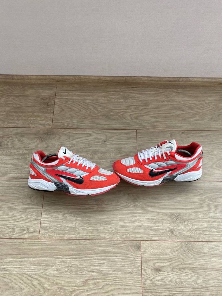 Кроссовки Nike Air Ghost Racer