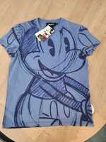 T-shirt z dużym nadrukiem w stylu arty przedstawiający Myszkę Miki