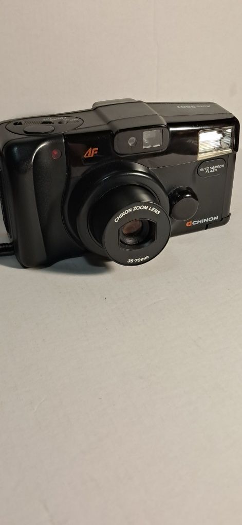 Фотопарат плівковий CHINON
