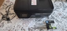 Impressora multifunções HP OfficeJet 3833 com tinteiros