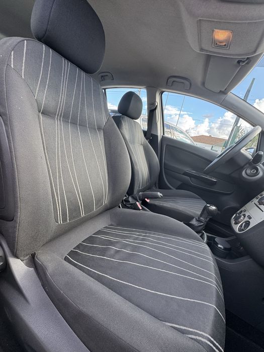 Opel Corsa 1.2 Enjoy