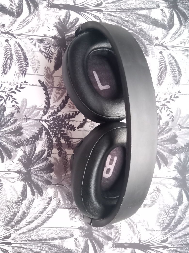 JBL Tune 760 com Cancelamento de ruído