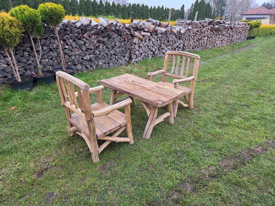 Komplet mebli ogrodowych ręcznie robionych