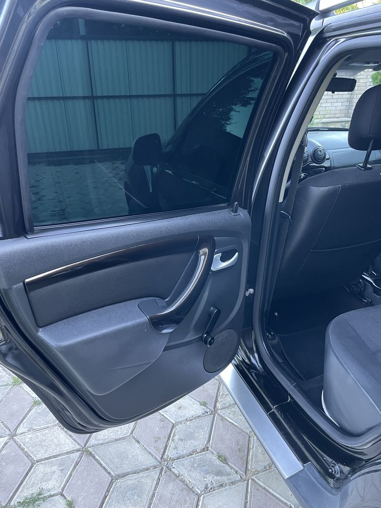 Продам Dacia Duster 1,5 dci 2010рік