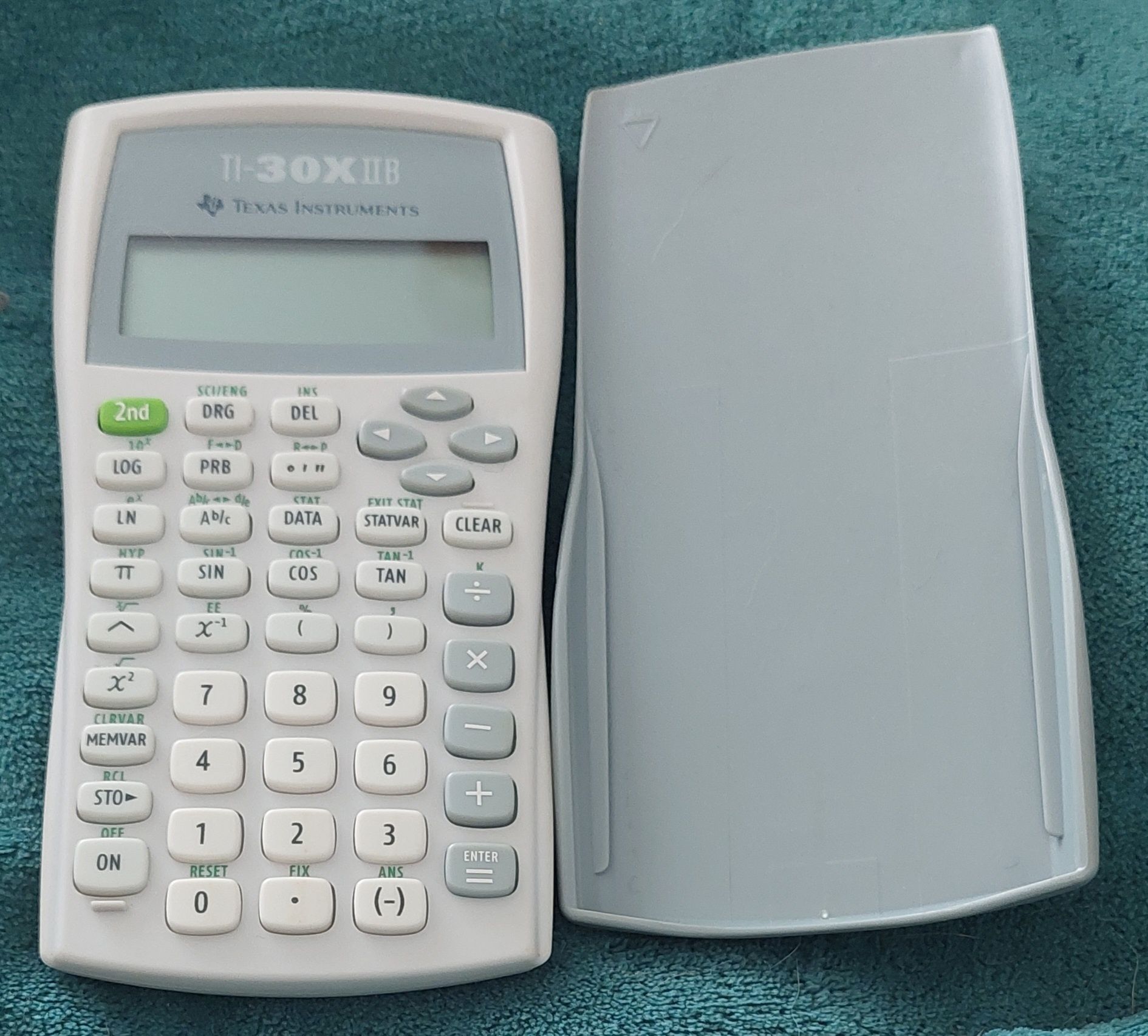 Calculadora  TI-30 X II B