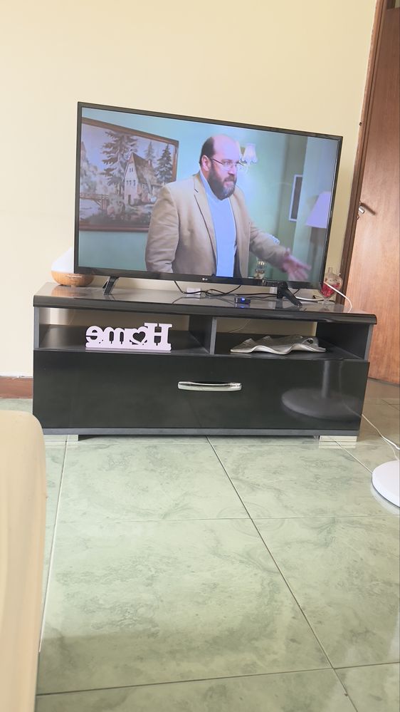 Movel de tv como novo