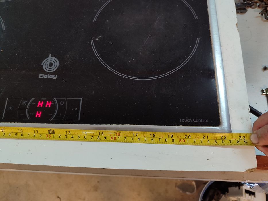 Placa elétrica Balay 57 x 50 cm