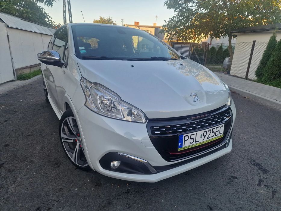 Peugeot 208 GTI sportowy wydech Alu navi