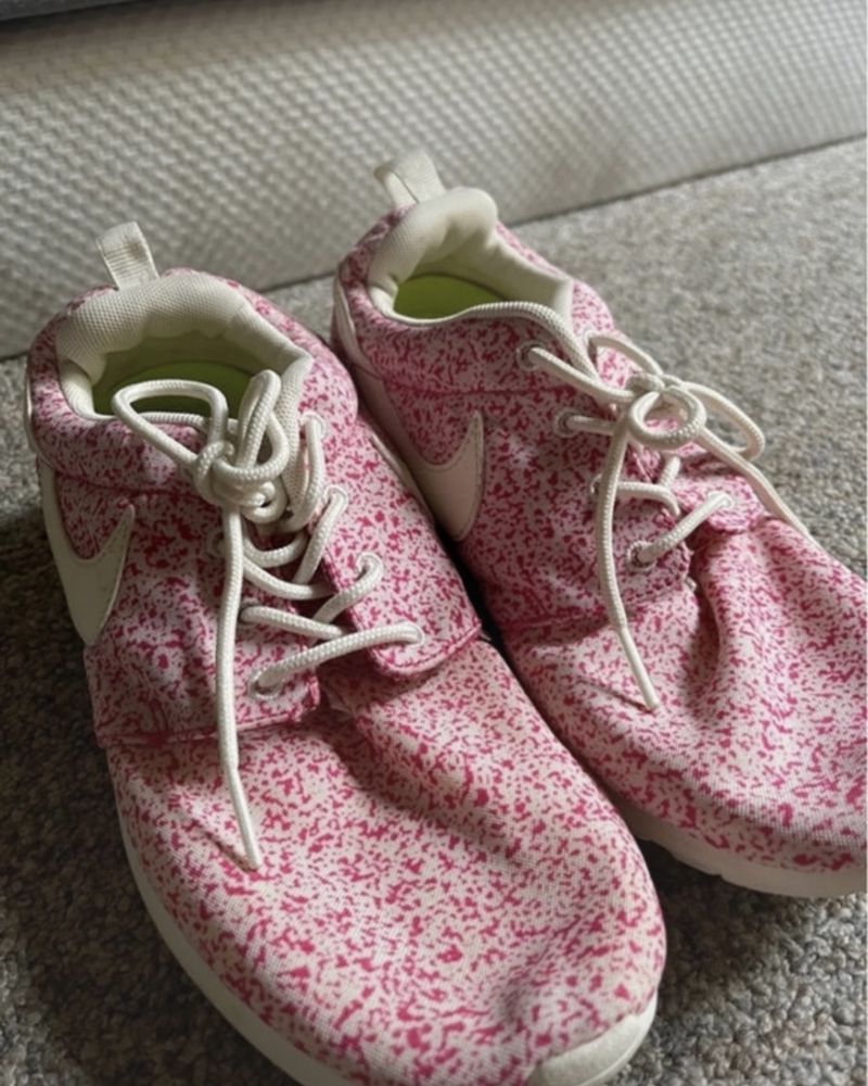 Buty Nike roshe run rózowe 38