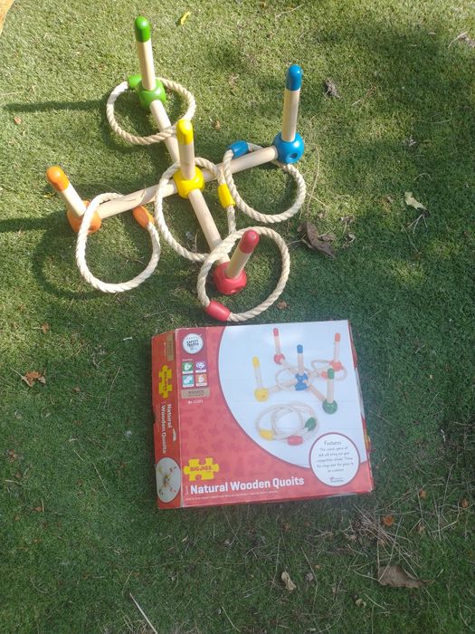 Drewniany zestaw do rzucania do celu