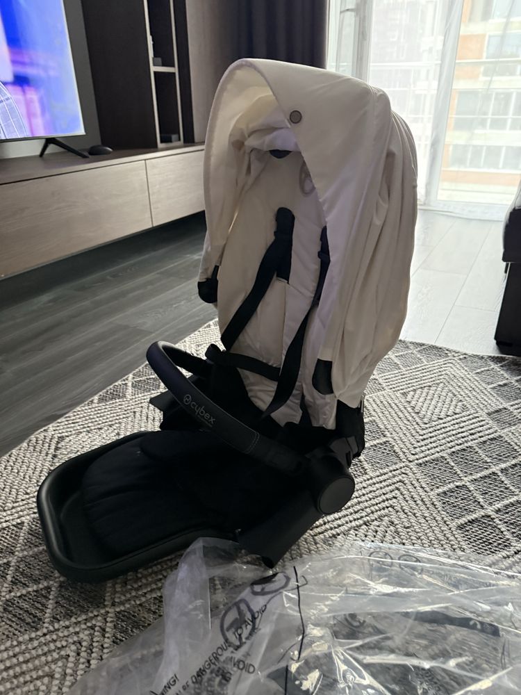 Дитяча прогулка cybex