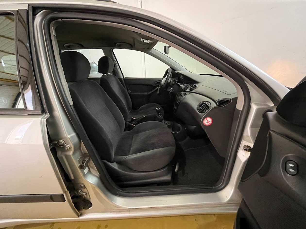 Ford Focus 1.8TDCI SW GUIA