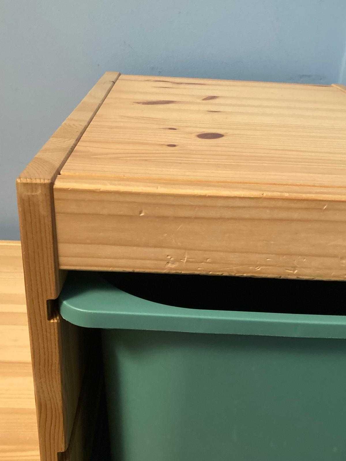 Regał Trofast Ikea z pojemnikami