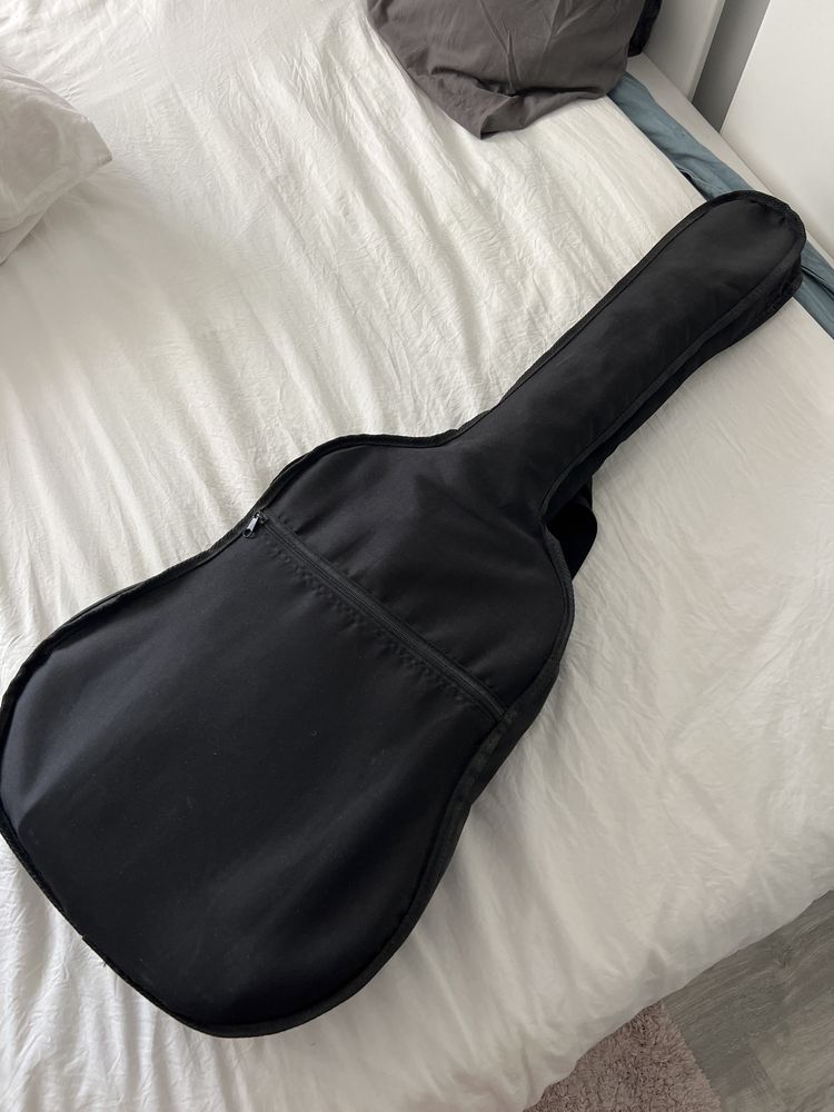 Guitarra Acustica