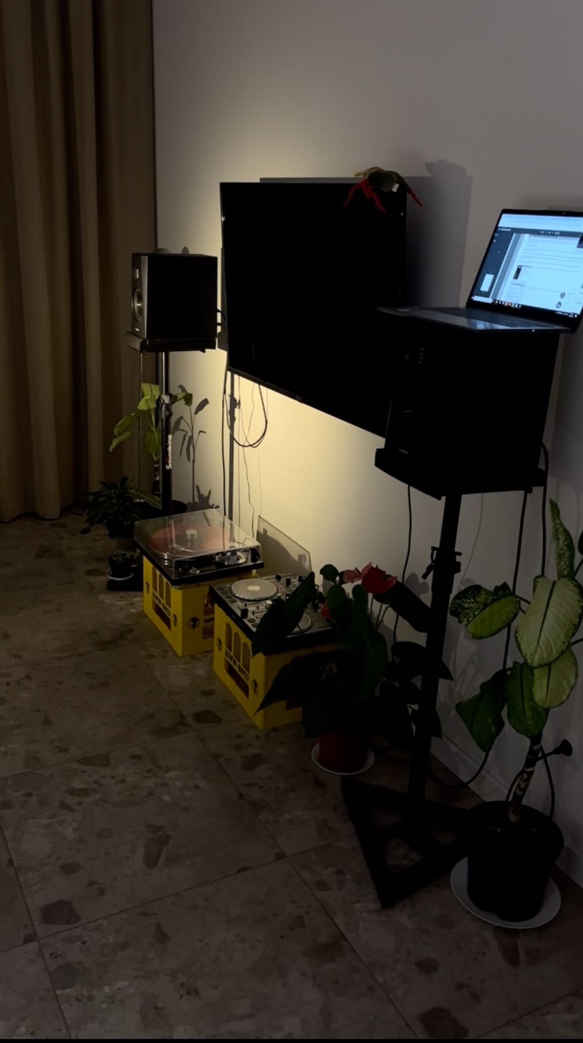 Програвач вінілу TEAC TN-4D