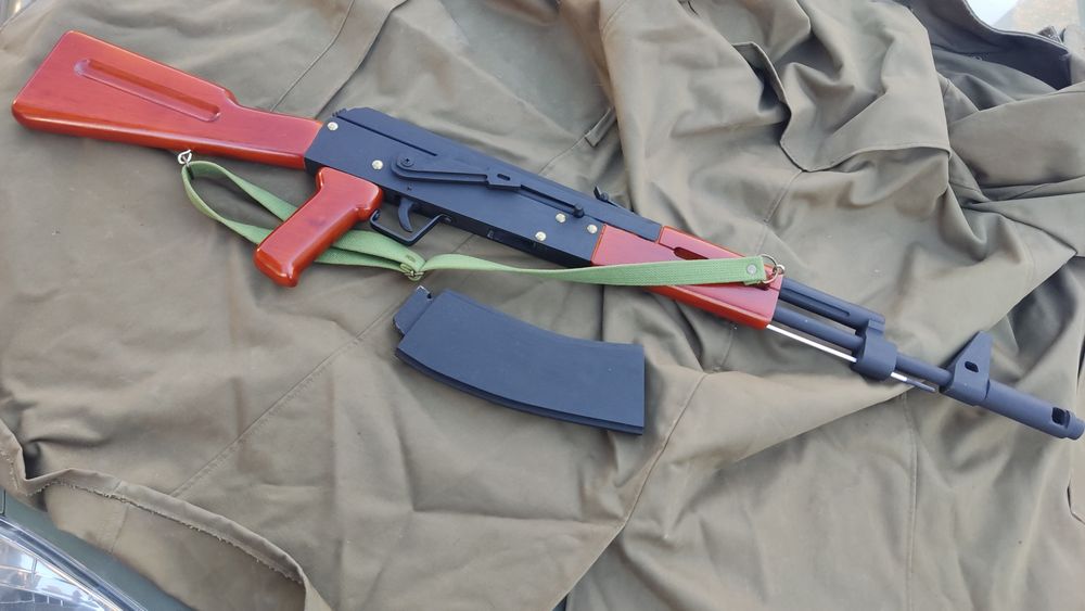 АК 74 макет із дерева