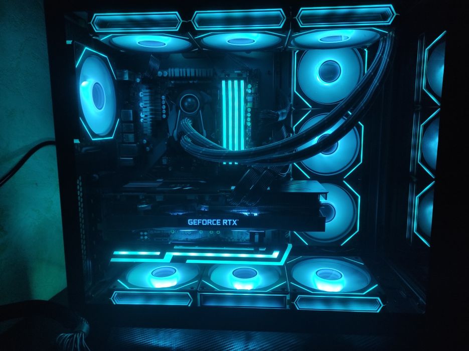 Lian li, RTX 3080, Ryzen 9 5900, 360мм СЖО, 1000W Proton. RGB
