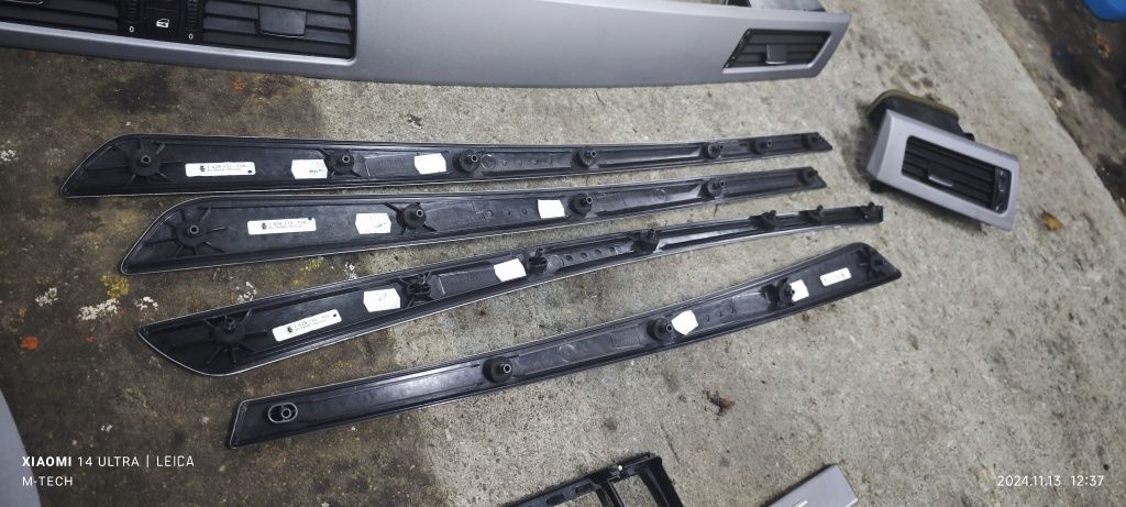 Dekory aluminium (alu pentan) BMW E60 E61 Lci pod cic