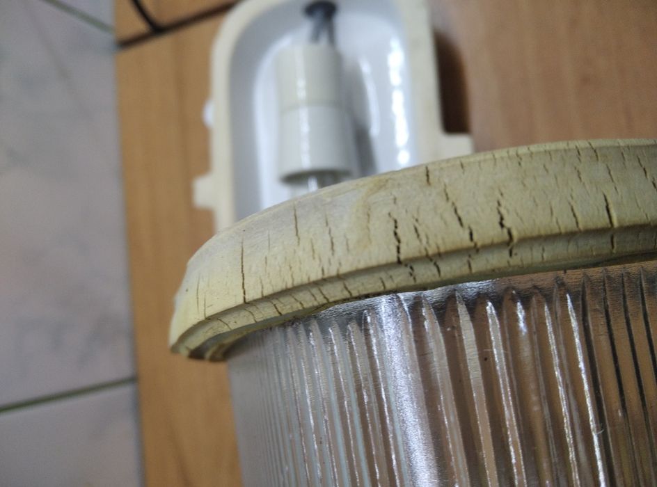 Lampa loftowa industrialna schronowa z dużym gwintem