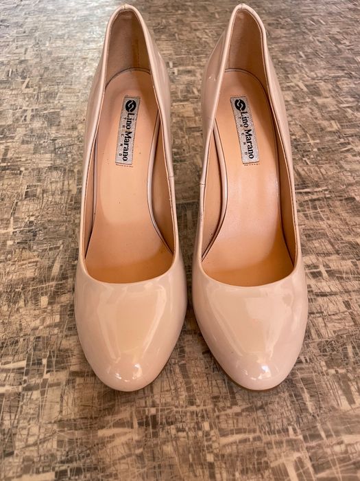 Жіночі туфлі в гарному стані