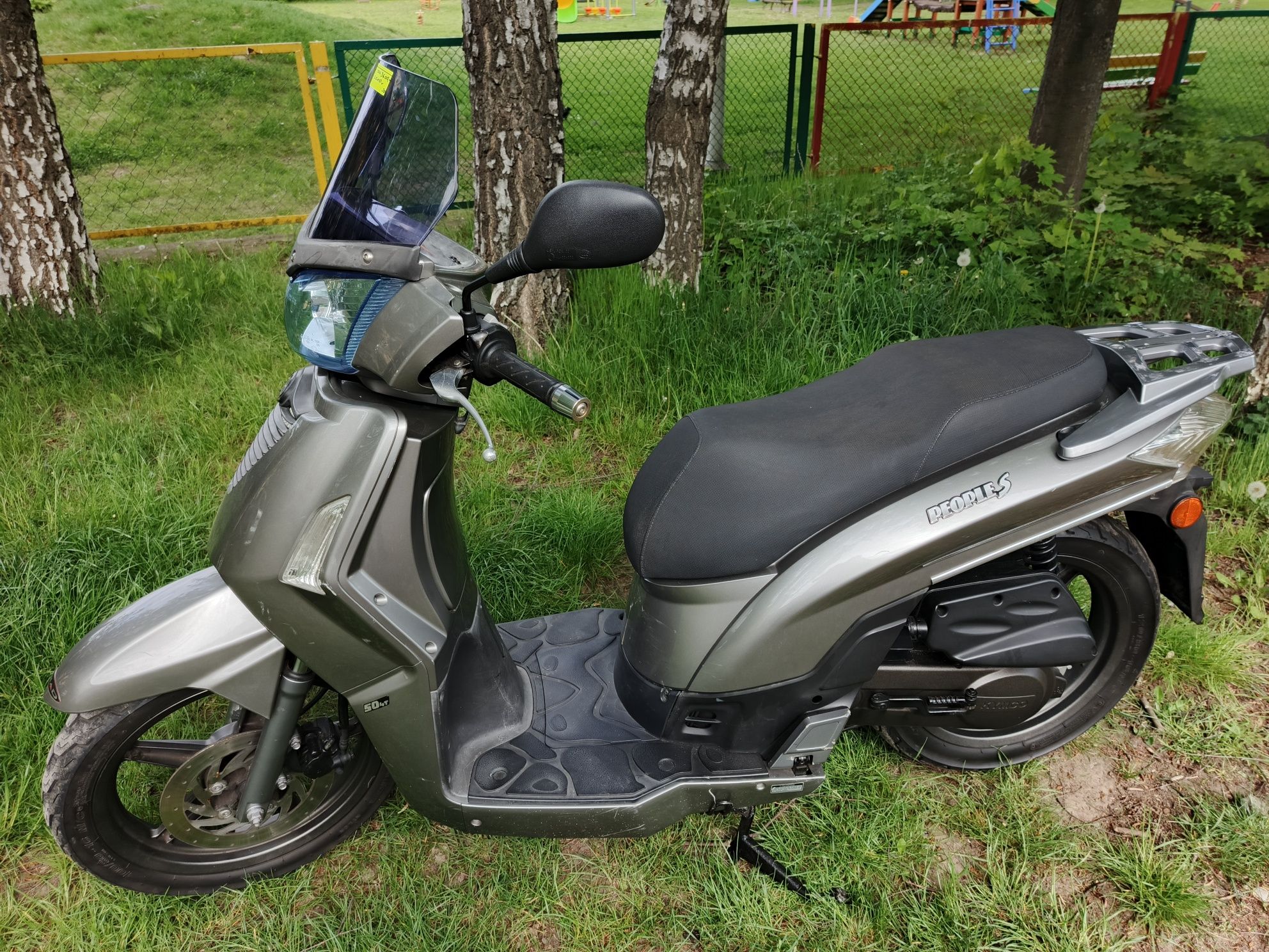 Skuter KYMCO PEOPLES 50 Duże koła 2010 r