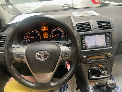 Toyota Avensis2.0
