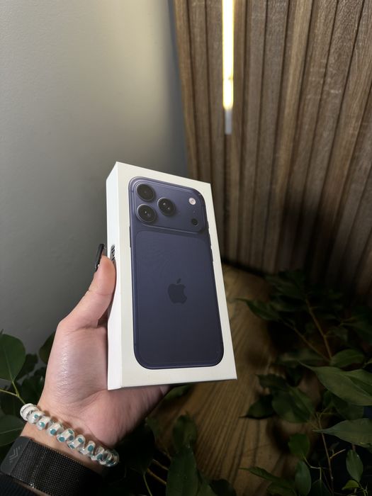 iPhone 17 Pro 256Gb Deep Blue Neverlock