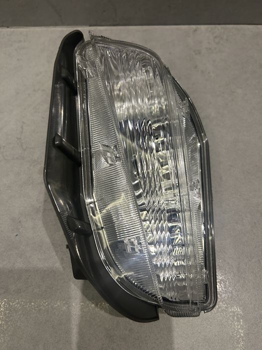Kierunkowskaz kierunek lampa TOYOTA PRIUS V/PLUS 12-