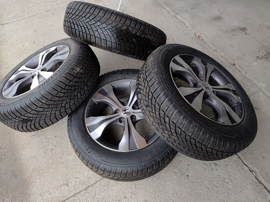 Felgi oryginalne Honda CR-V 5x114,3 18, opony Bridgestone