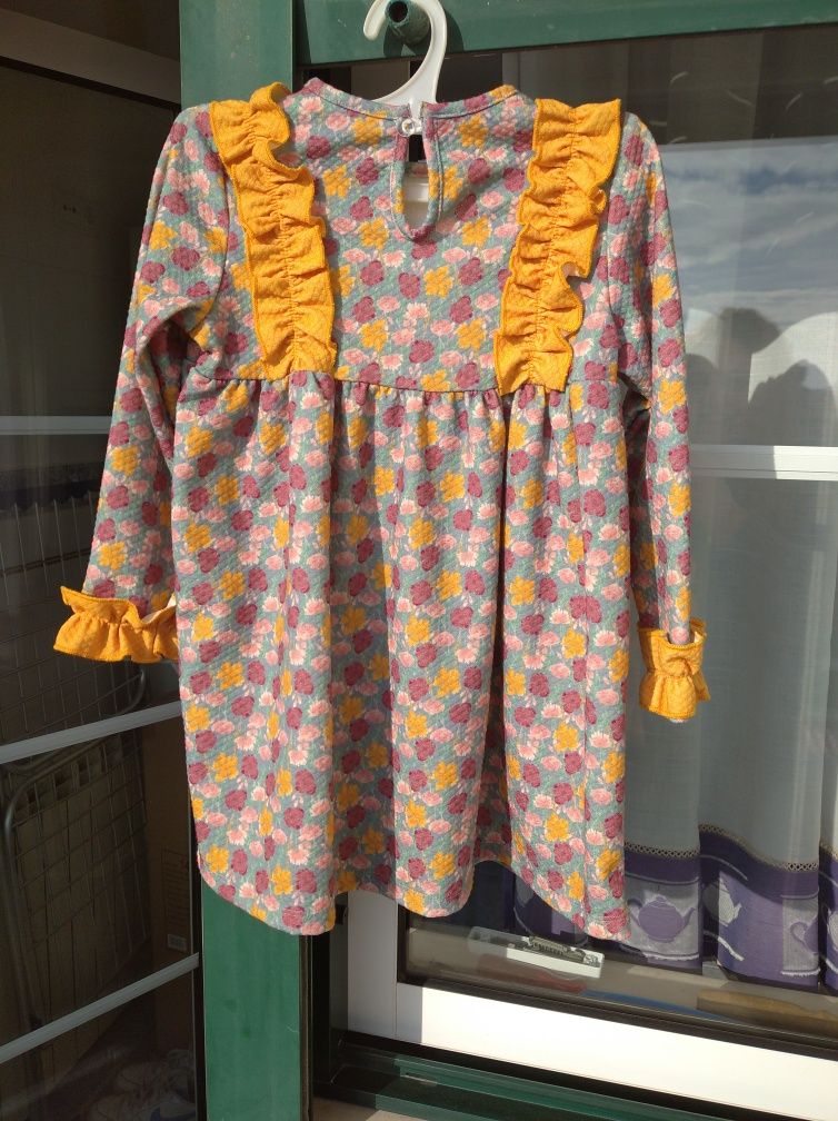 Vestido novo da Alma Petit tamanho 5 anos