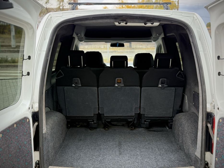 Volkswagen Caddy 1.9 Diesel ! Avtomat ! Пассажир !