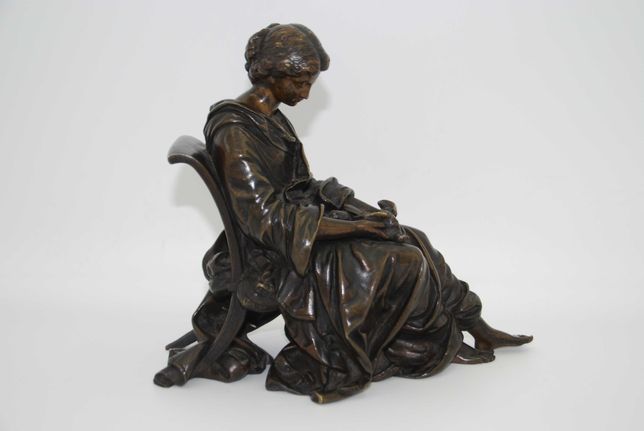 Rzeźba brąz B. Moreau Kobieta z ptakiem