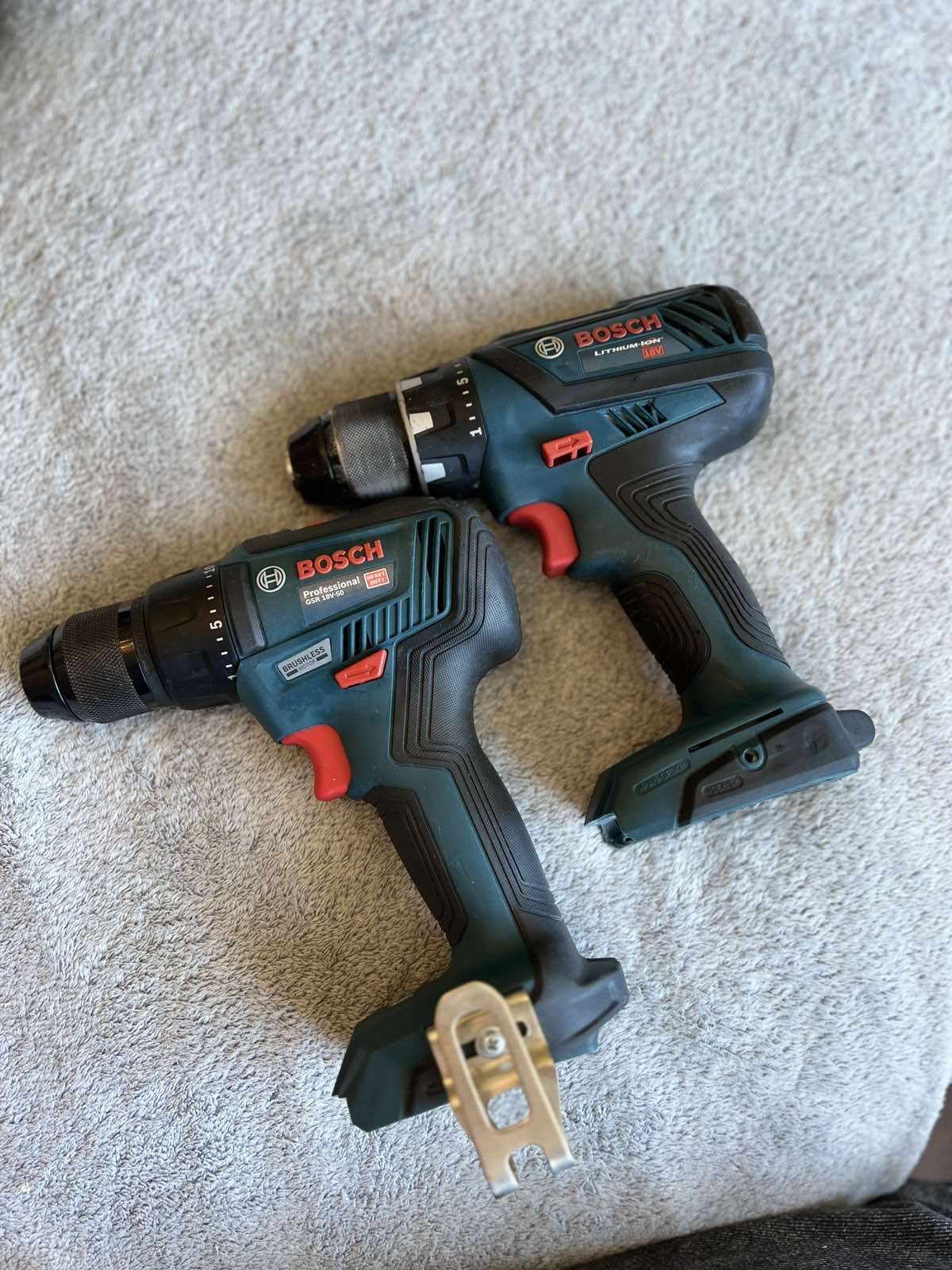 Продам BOSCH,HILTI, акумулятори v180 2 Ah