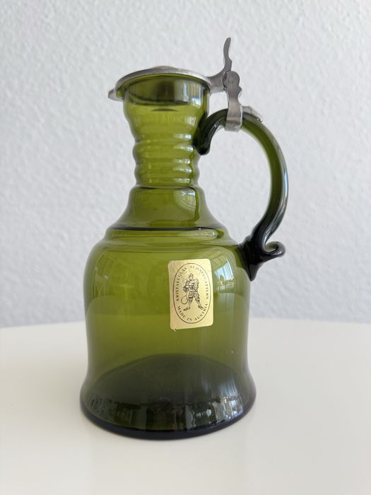 Austryjacka Karafka kufel zielone szkło