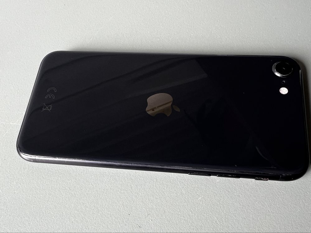 Apple iPhone SE 2020 64Gb