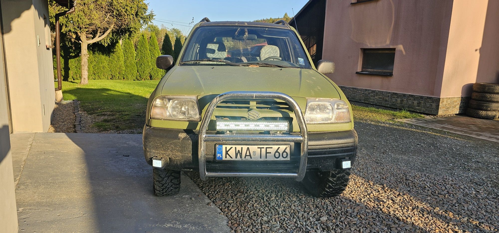 Suzuki Grand Vitara 2.0 lpg 4x4 reduktor lift
