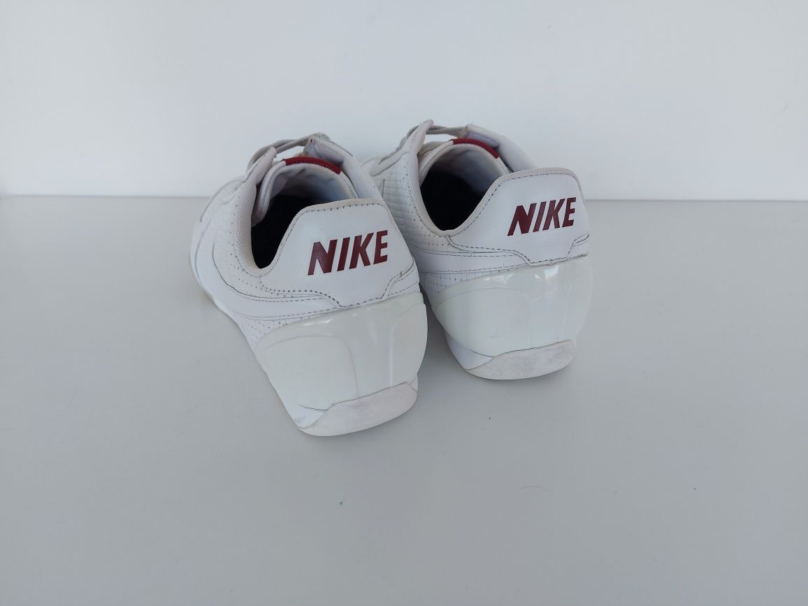 Buty męskie skórzane Nike w rozmiarze 44