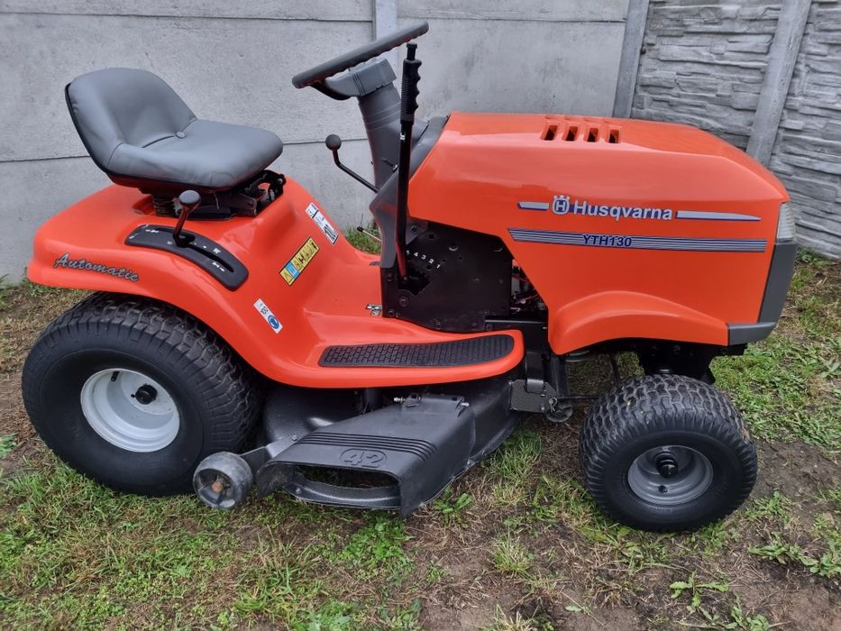 Traktorek Kosiarka HUSQVARNA YTH130