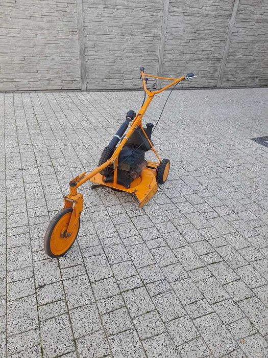 Kosiarka AS 26 z napędem,karczownica