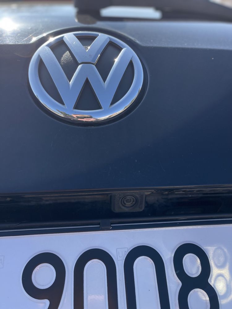 Продам Volkswagen Passat B7 2013 року