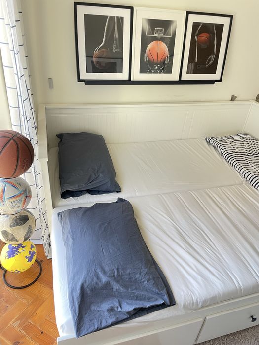 Cama Hemnes com 2 colchões inclusos