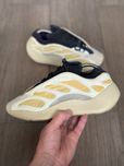 Кроссовки Adidas Yeezy 700 V3 “Safflower” G54853