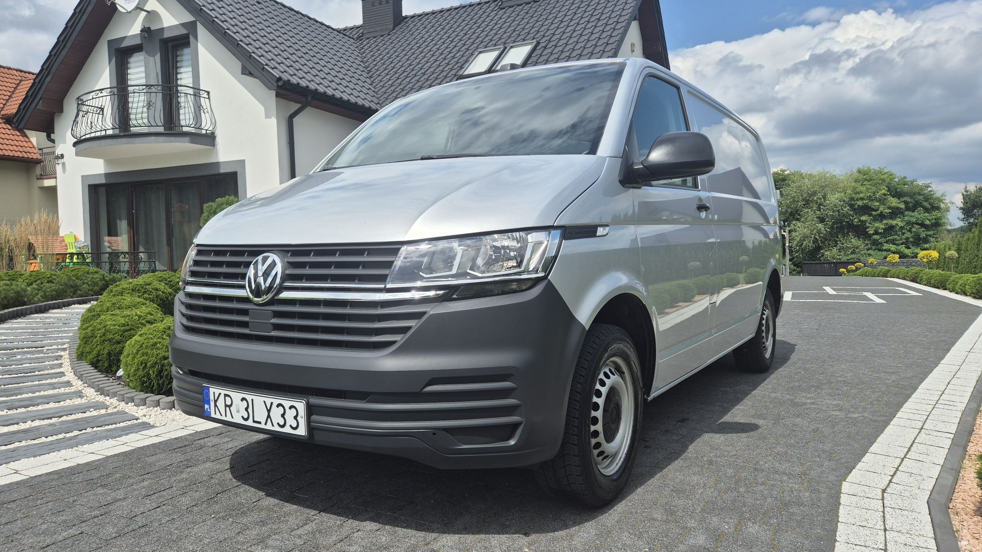 Volkswagen Transporter T6 1