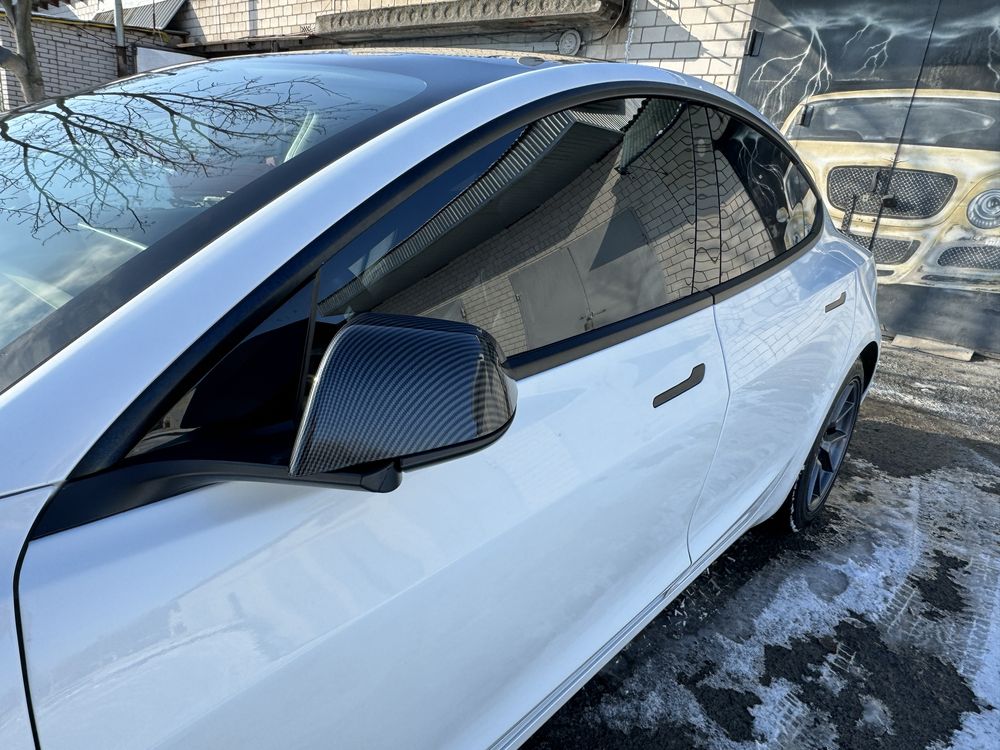 Tesla Model 3. 2021 Рестайл 25тис км