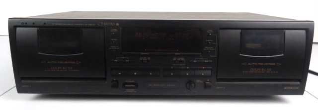 HI FI  Amplificadores & Receivers