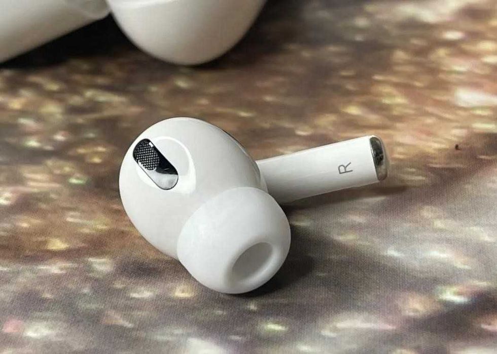 Наушники аірподс pro нового поколения без шумоподавления