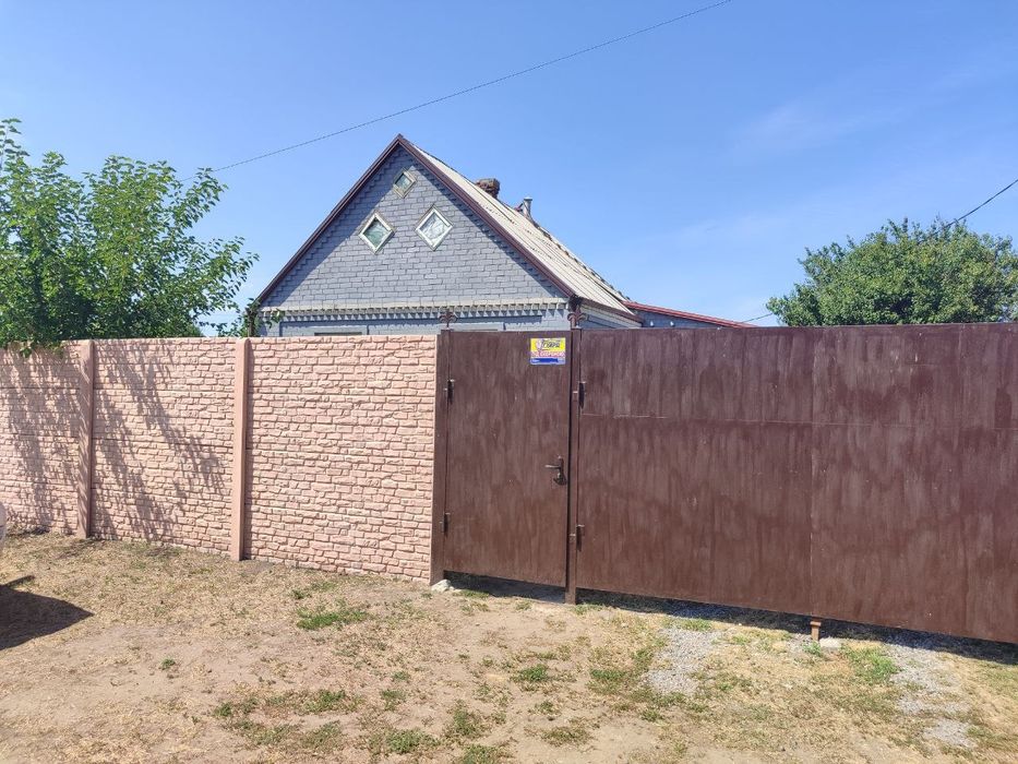 Продаж добротного будинку з жилою літньою кухнею в с. Орлівщина