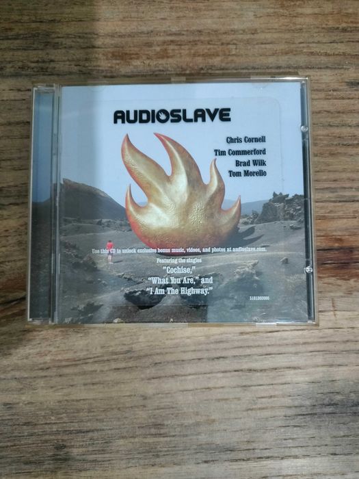 Audioslave primeiro álbum de estúdio