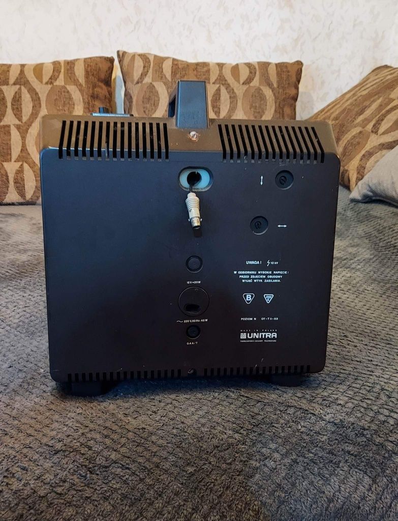 Telewizor UNITRA 220/ 12V