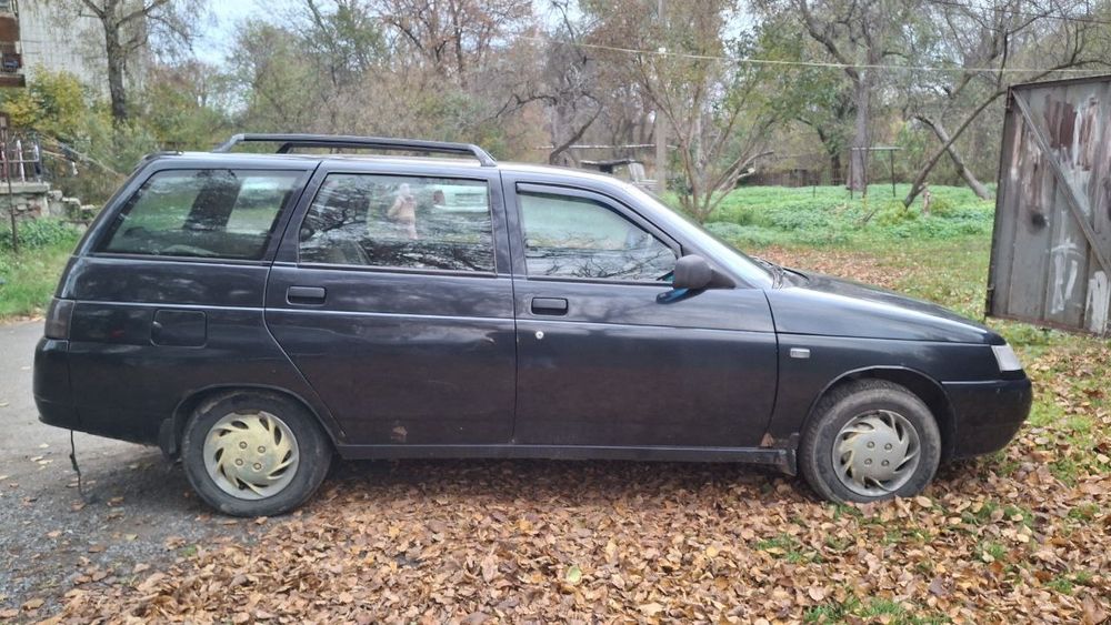 Продам машину ВАЗ 21112